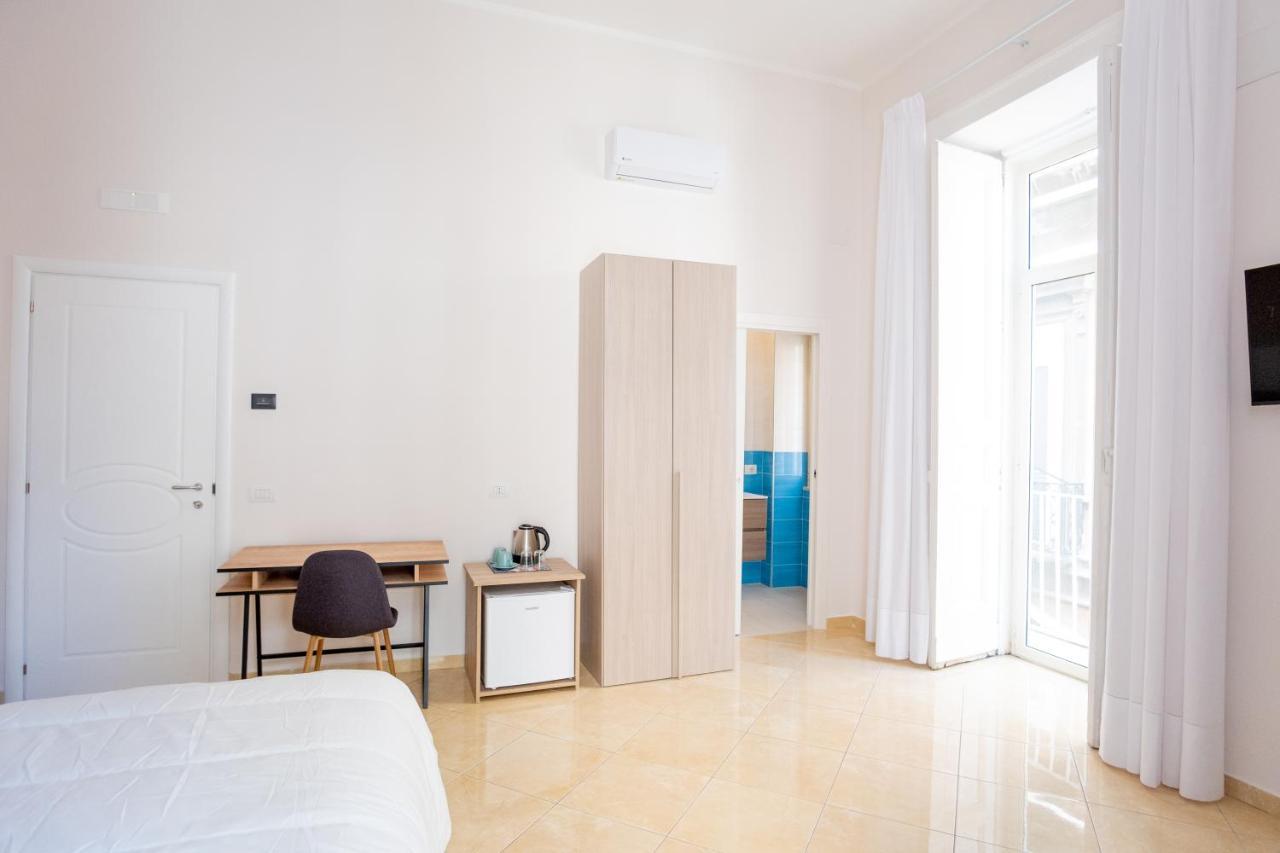 Leone Suites Toledo Неаполь Экстерьер фото